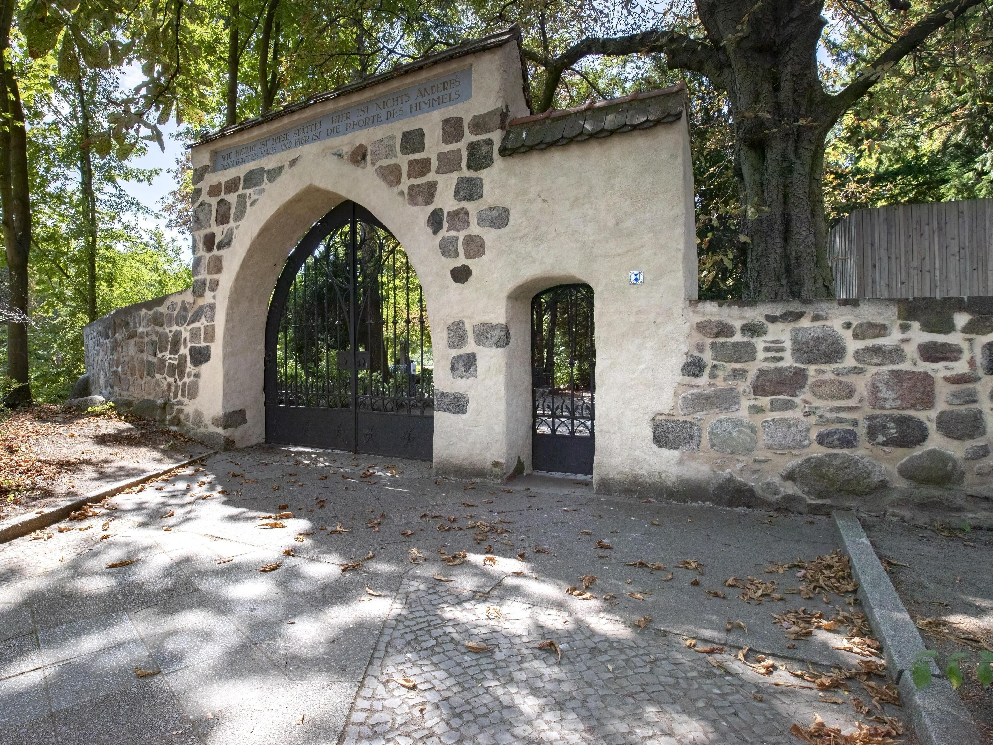 Limehome Berlin Luise Henriette Str - Digital Access — Photos 2