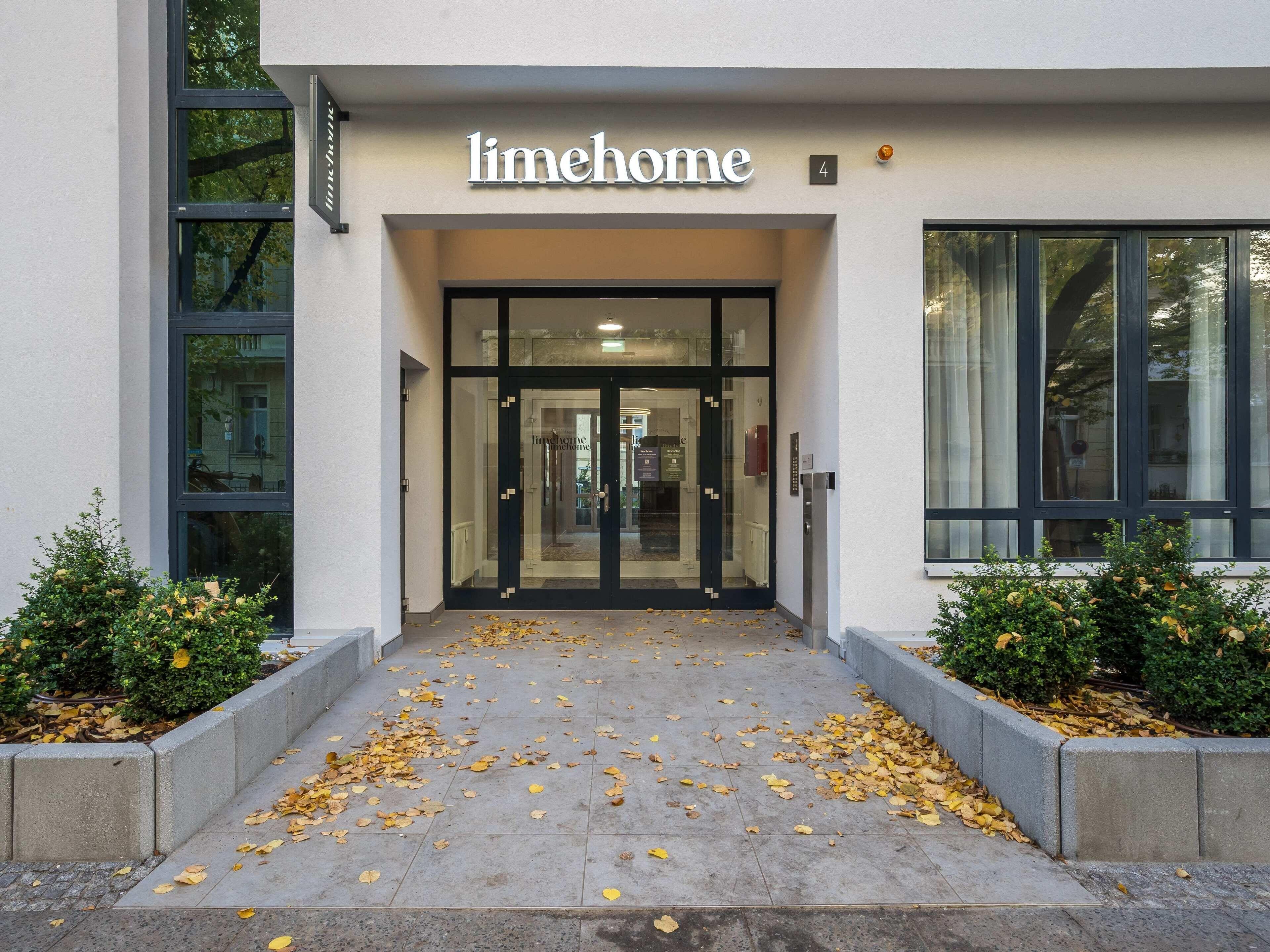 Limehome Berlin Luise Henriette Str - Digital Access — Photos 1